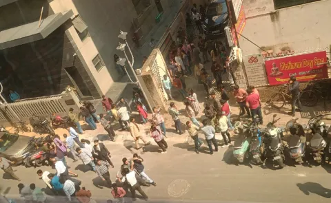 Massive earthquake jolts Kolkata, tremors felt across city