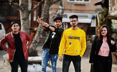 How to Raise Gen Z Kids - Challenges and Solutions