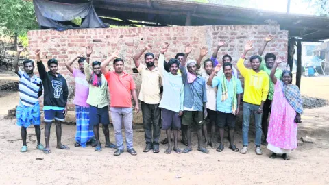 జీడి పంటను ప్రభుత్వమే కొనుగోలు చేయాలి 