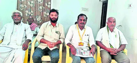 కష్టపడి పనిచేసినా టీడీపీలో గుర్తింపు ఉండదు 