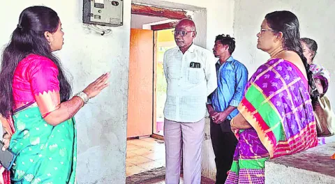 విద్యార్థుల ఆరోగ్యంపై  అప్రమత్తం కావాలి 