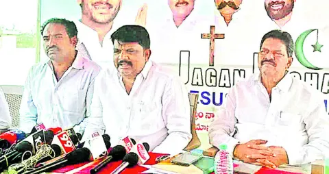 ప్రజల మనోభావాలు దెబ్బ తీసిన చంద్రబాబు 