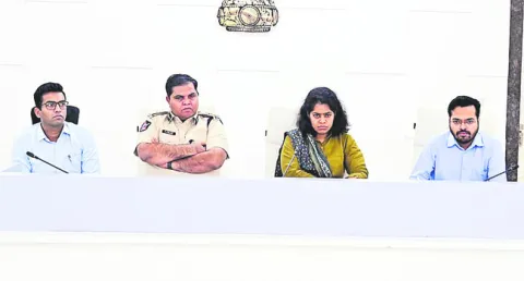 పుష్కరాలకు రైల్వే శాఖ సిద్ధం కావాలి