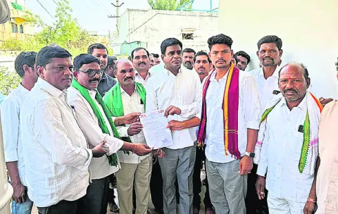మాలీలను ఎస్టీ జాబితాలో చేర్చాలని వినతి
