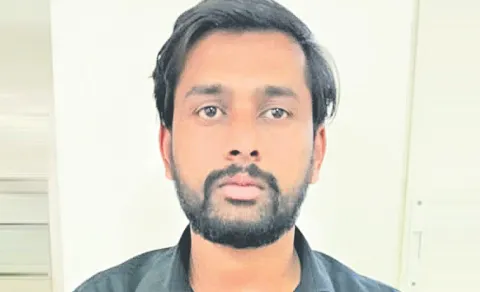 banjara hills 2 crore fake gold biscuit jewellery scam