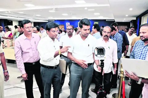 ఎక్కడైనా.. ఎక్స్‌రే!