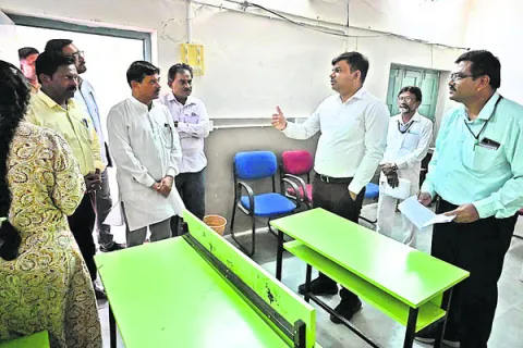 పోలింగ్‌కు ఏర్పాట్లు చేయండి