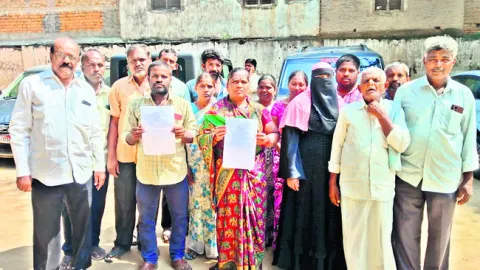 చిట్టీ డబ్బులు ఇప్పించి పుణ్యం కట్టుకోండి