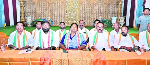 రూ.60 కోట్లతో పట్టణాభివృద్ధికి కృషి