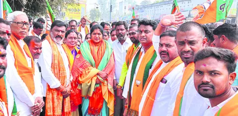 ఉద్యమిస్తేనే సమస్యల పరిష్కారం