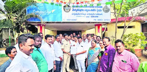 దేవుడా.. నీతోనే ఆటలా! 