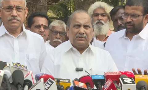 Mudragada Padmanabham Meet With Ambati In Rajahmundry Central Jail