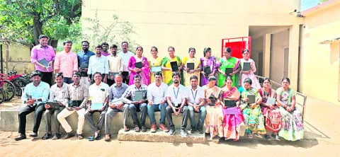 బాధ్యతగా విధులు నిర్వర్తించండి
