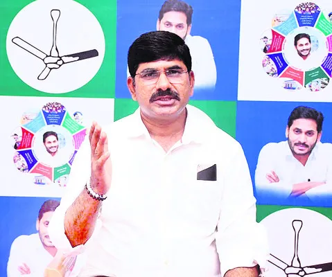 బాబుపాలనలో బిహార్‌గా మారిన ఏపీ 