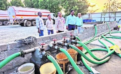 ఆయిల్‌ యూనిట్‌పై విజిలెన్స్‌ దాడులు 