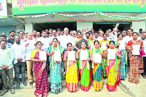 ఆదర్శ మున్సిపాలిటీగా ‘ఘన్‌పూర్‌’