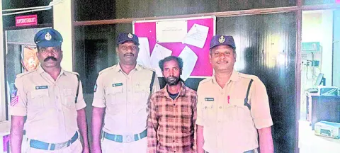 ఎర్రచందనం కేసులో ఒకరికి ఐదేళ్ల జైలు