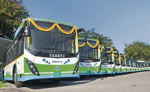 Olectra Greentech Sets New Milestone with Blade Battery Electric Buses3