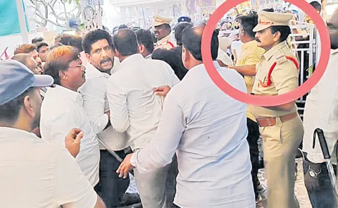 Those two policemen played a key role in the attack on Ambatis house