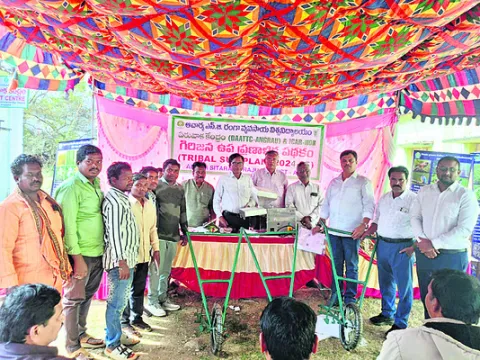 అవగాహనతోనే గిరి రైతులకు అధిక ఆదాయం 