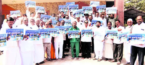 మేల్కోకుంటే సీమ ఎడారే..!