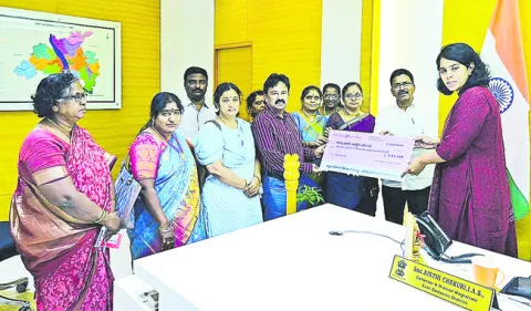 సైనిక సంక్షేమ నిధికి రూ.5.85 లక్షల విరాళం