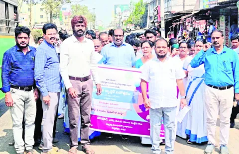 కేన్సర్‌పై అవగాహనతోనే విజయం