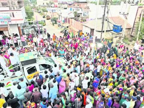 అభివృద్ధి చేసిన వారికే పట్టం కట్టండి