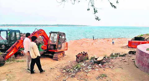 ‘కూటమి’లో ఇసుక ర్యాంపుల వివాదం