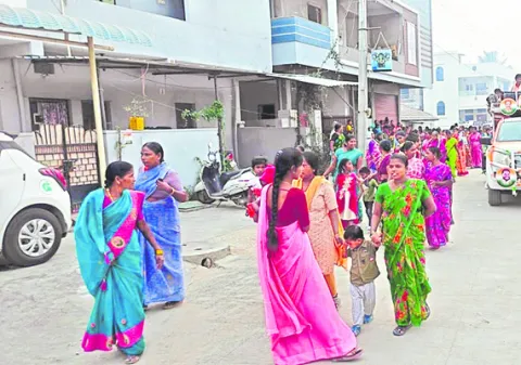 రేయింబవళ్లు ప్రచారమే