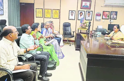 ‘నన్నయ’లో ప్లానింగ్‌ అండ్‌ డెవలప్‌మెంట్‌ సెల్‌ 