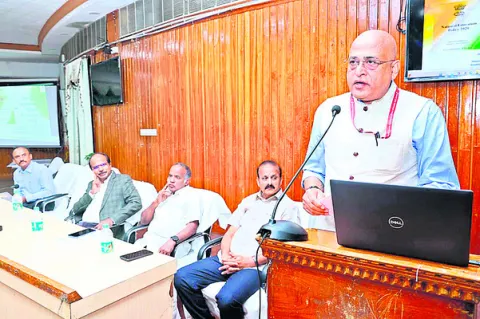 ఉపాధి, వ్యవస్థాపకతే ఉన్నత విద్య లక్ష్యం