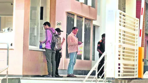 ఏసీబీ వలలో విశ్రాంత ఎస్‌ఈ