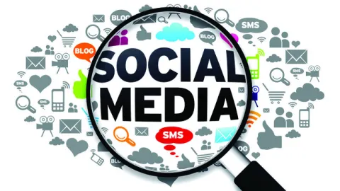 స్మార్ట్‌గా దూసుకెళ్తూ