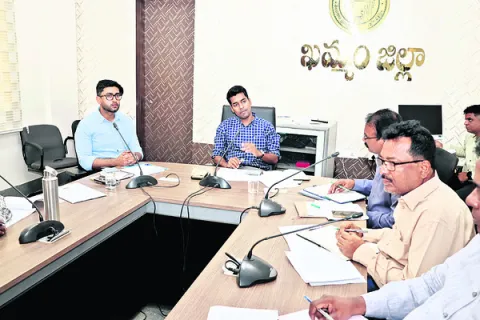 పారిశుద్ధ్య పనులకు ప్రణాళిక చేపట్టాలి