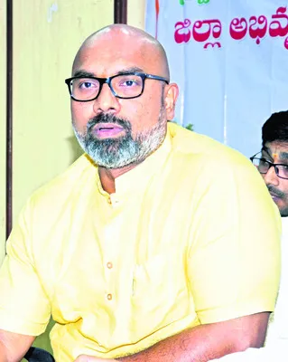 వాస్తవాలు తెలుసుకొని మాట్లాడాలి.. 