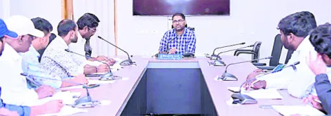 మరో 500 ఎకరాల్లో ఆయిల్‌పామ్‌ సాగు 