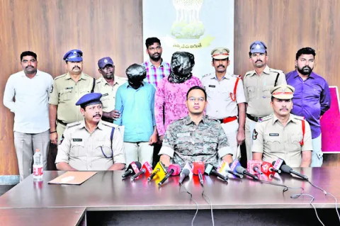 నలుగురు అంతర్‌ రాష్ట్ర దొంగల అరెస్ట్‌ 