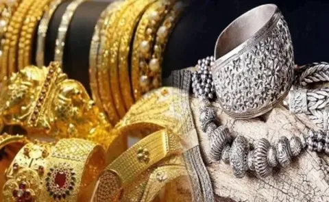 Silver Prices Slide for Second Day Amid Profit Booking3