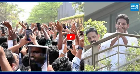YS Jagan Mass Craze at Chennai 1