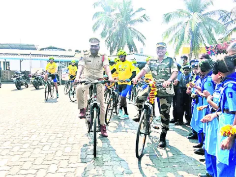 వందేమాతరం కోస్టల్‌ సైక్లోథాన్‌కు ఘన స్వాగతం 