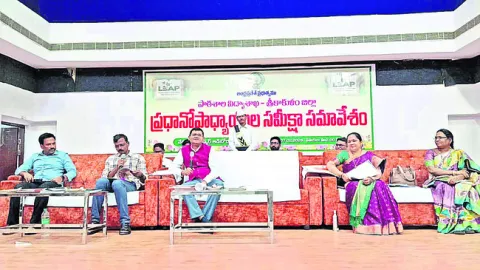 పదిలో ‘వంద’ సాధించాలి 