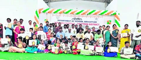 విభిన్న ప్రతిభావంతుల ప్రతిభ 