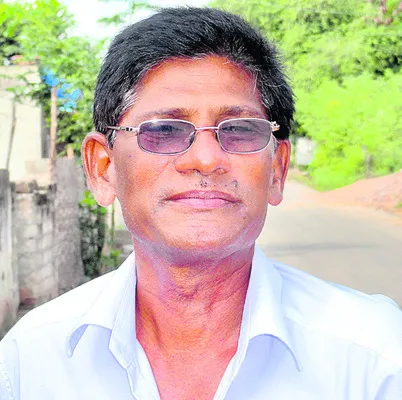 సర్పంచ్‌.. ఇంటి పేరైంది..!