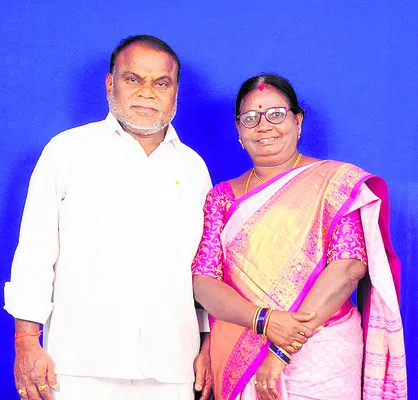 ఒకే ఇంట్లో ముగ్గురు కౌన్సిలర్లు