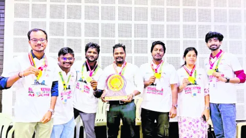 హ్యాకథాన్‌లో జీఎంఆర్‌ ఐటీ విద్యార్థుల ప్రతిభ 