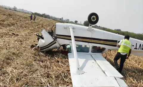 aircraft crashes due to engine glitch in Karnataka 