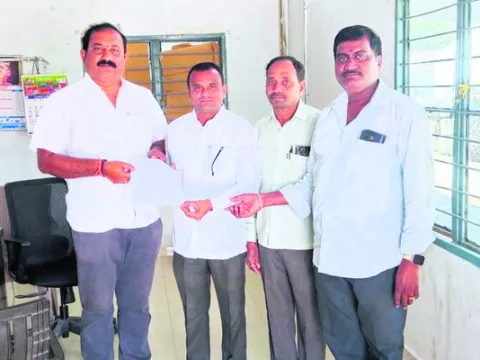 సార్వత్రిక సమ్మె విజయవంతం చేయాలి