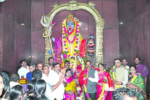 మైసిగండి సన్నిధిలో హైకోర్టు న్యాయమూర్తులు 