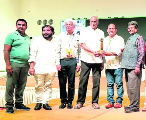 రాజుకు బెస్ట్‌ వెడ్డింగ్‌ ఫొటోగ్రఫీ అవార్డు